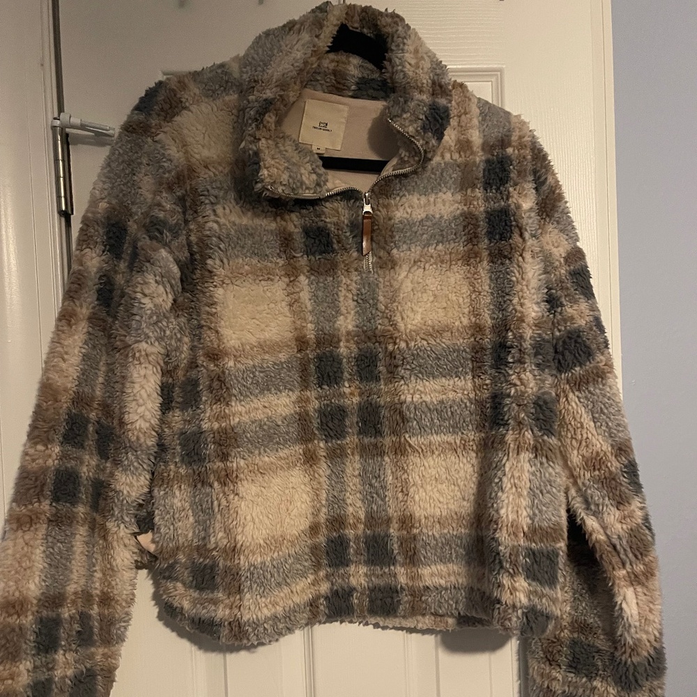 Women’s Sherpa Jacket